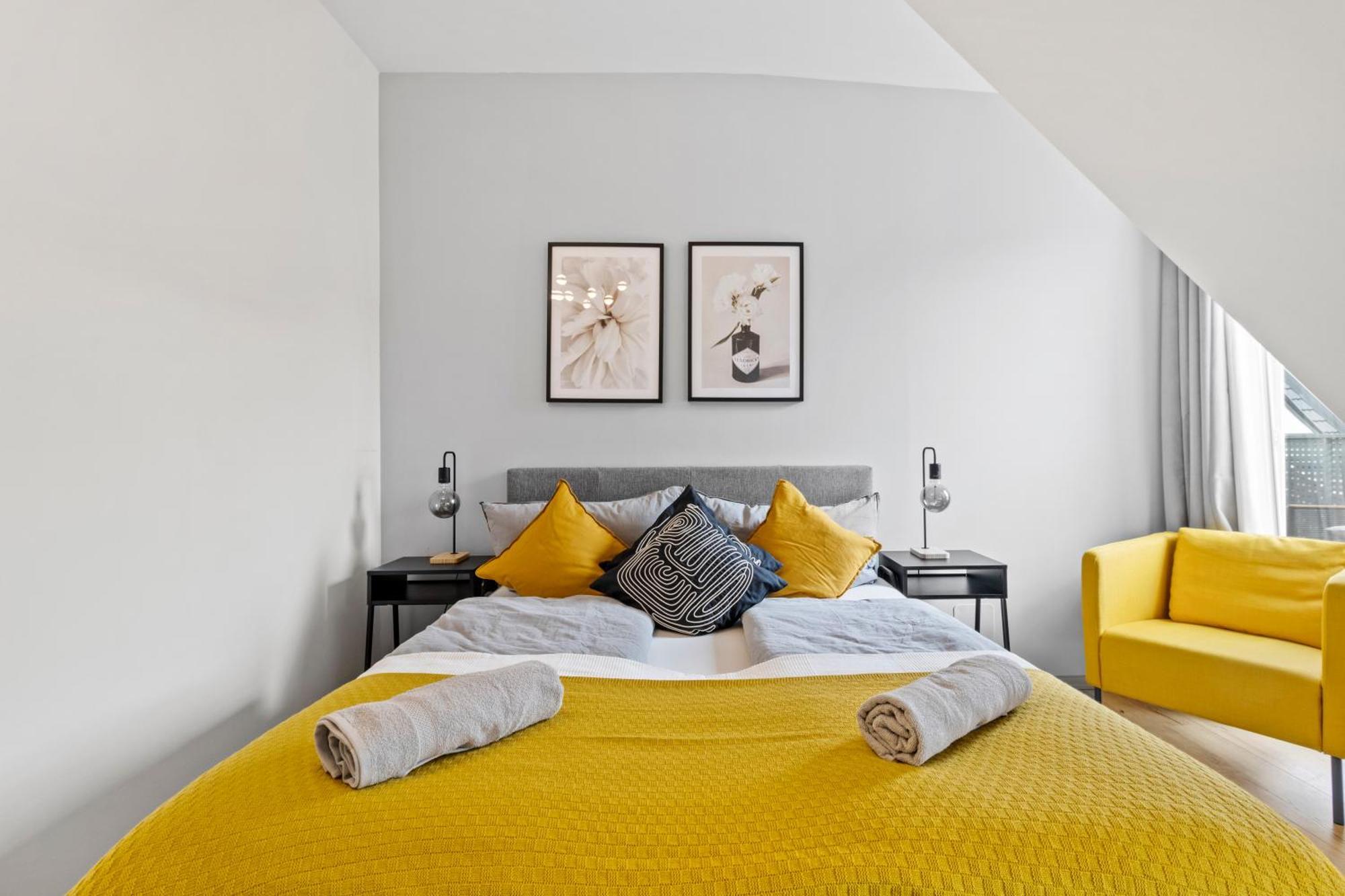 Terrace - 75 M² - Near Wiener Stadthalle Kültér fotó